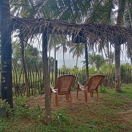 Tehan Homestay Dikwella Exterior foto